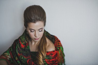 Parlak renkli şal 4942 kız.