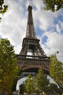 Paris erken sonbahar