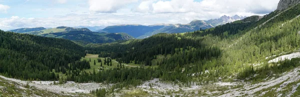 Vista Panorâmica Vista Deslumbrante Para Paisagem Ampla Aberta Alp Siusi — Fotografia de Stock