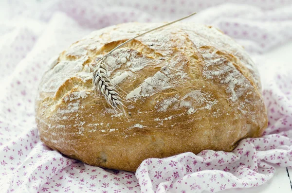 güzel rustik somun ekmek