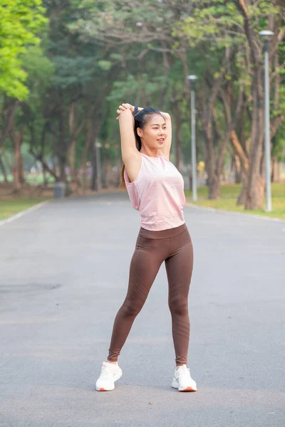 Wide Shot Portrait Asian Sport Woman Arm Back Stretching Road — Stock Photo, Image