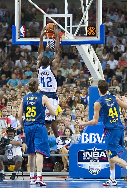 Koszykówka slam dunk — Zdjęcie stockowe