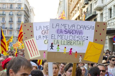 catalonia bağımsızlık protesto