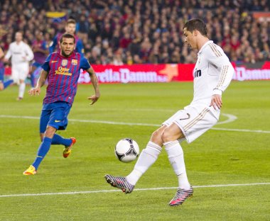 Cristiano Ronaldo - Rakip Barcelona Real Madrid