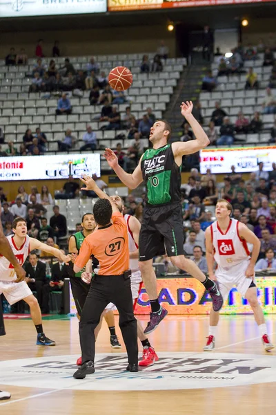 Salto de baloncesto —  Fotos de Stock