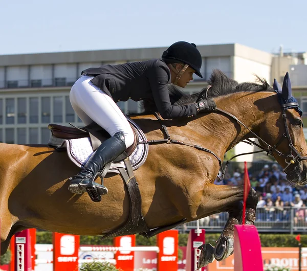 Horse jumping — Stock Photo, Image