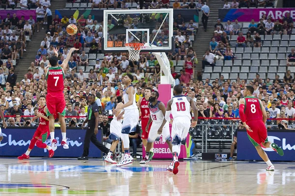 Ação de basquete — Fotografia de Stock