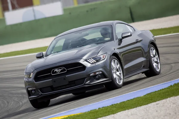 Ford Mustang 2015 — Zdjęcie stockowe