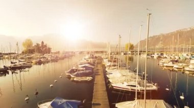 göl günbatımı Manzaralı.