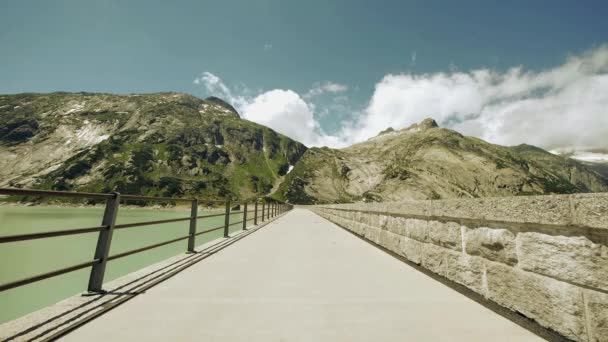 Estrada das montanhas — Vídeo de Stock