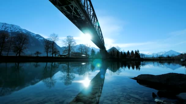 Puente río — Vídeos de Stock