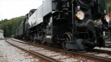 eski tren lokomotifi.