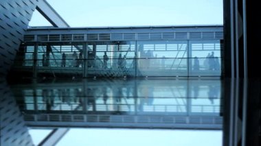 yürüyüş iş adamları.