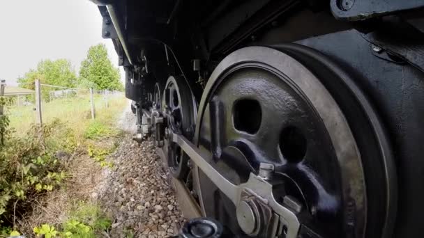 Parní lokomotiva vlak kouření. — Stock video