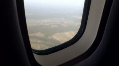 Uçak penceresinden görüntüle