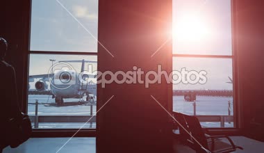 Havaalanı'nda erkek yolcu