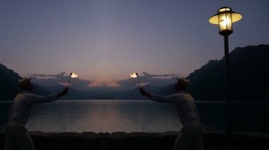 Alev nefes yangın tükürme ateş