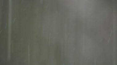 Açık havada yağmur damlaları