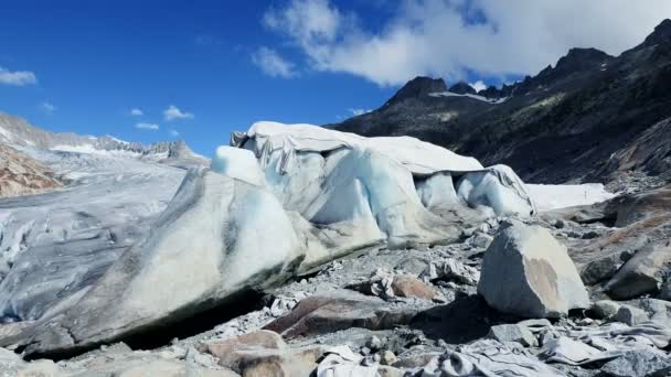 Glaciares cubiertos con manta protectora — Vídeo de stock