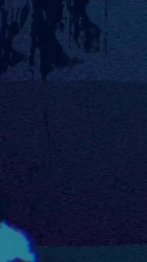 Smeared Paint Kenarlı Mavi Ekran ve Yozlaşmış Statik Gruplar, Yozlaşmış Yayınları Öneren Şirket Filigranı