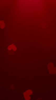 Küçük Yürekli Huysuz Kırmızı Arkaplan, Yumuşak Gölgeli Mezunlar ve Mahrem Sahneler İçin Sinema Suskunluğu