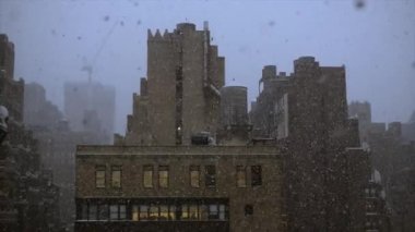 New York şehrinde düşen kar