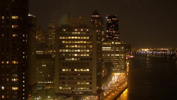 New York City mrakodrapy v noci — Stock video