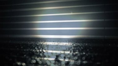 çerçeve yürüyen adam