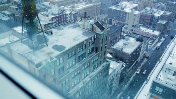 Kış günü manzarasıyla şehrin — Stok video