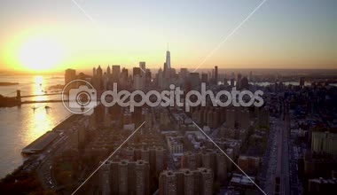 New York Şehri gün batımında ufuk çizgisi
