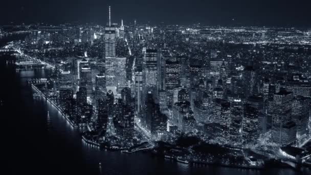 Manhattan skyline por la noche — Vídeo de stock