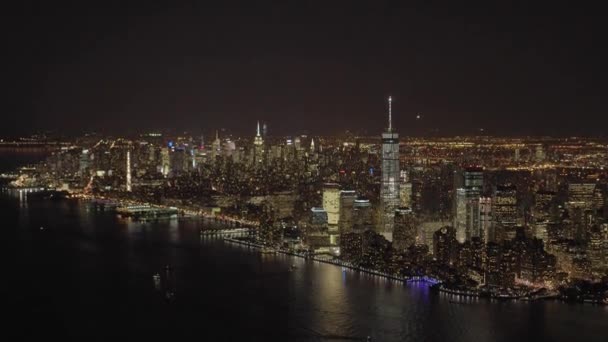 Manhattan skyline à noite — Vídeo de Stock