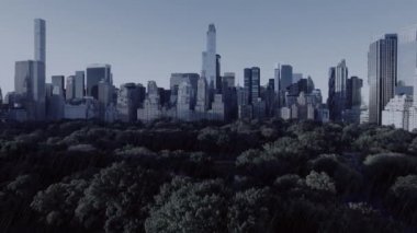 New york şehir silüeti binalar yağmur karşı