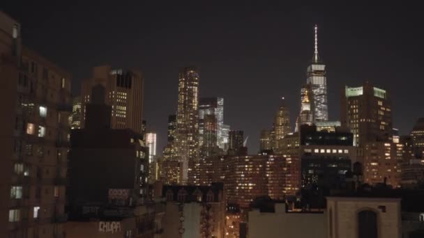 New York wolkenkrabbers 's nachts — Stockvideo