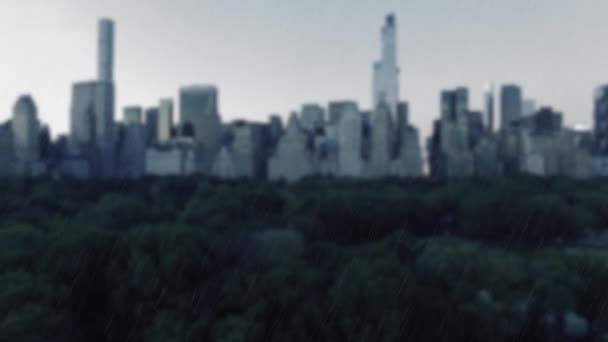 New Yorks skyline byggnader mot regn — Stockvideo