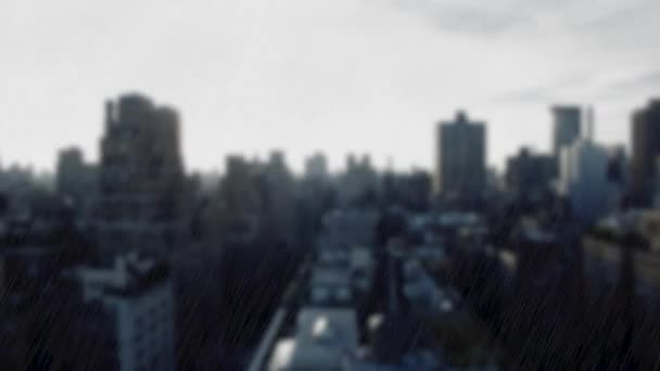 雨に対するニューヨーク市のスカイラインの建物 — ストック動画
