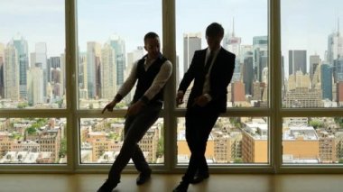 ofiste dans işadamları