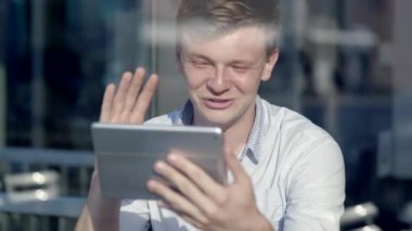 Online görüntülü sohbet sahip adam