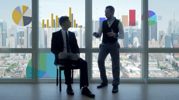 Empresarios que tienen una reunión de negocios — Vídeos de Stock