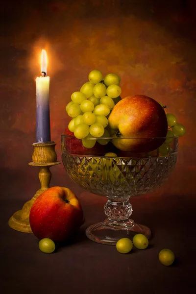 Uvas y manzanas — Foto de Stock