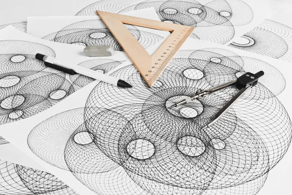 Pergel ve geometrik şekiller