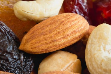 Ceviz meyve karışımı