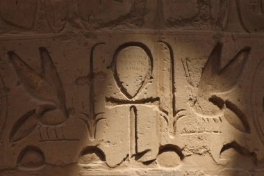 Luxor, Mısır: Antik Tapınaklar ve Heykeller