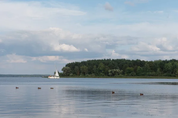 Yacht Havsutsikt Sommaren — Stockfoto