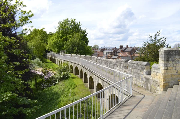 York City romerska muren som omger staden — Stockfoto