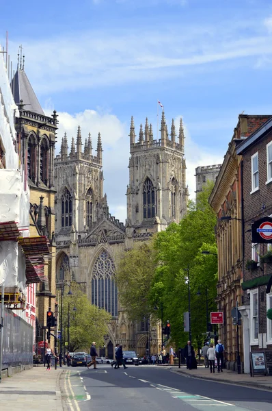 Katedrála v Yorku historické katedrály York Minster zajímal z Duncombe místa — Stock fotografie