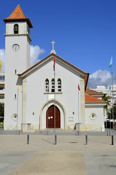 Kirche in armacao de pera, portugal — Stockfoto