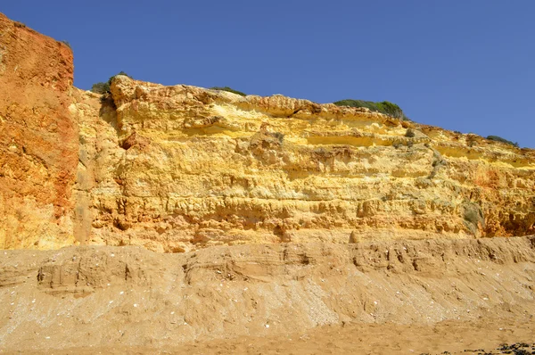 Espectacular acantilados en Senhora Da Rocha Nova Beach en Portugal —  Fotos de Stock