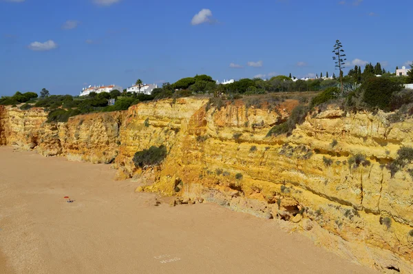 Θεαματικά βράχια στην παραλία Senhora Da Rocha Nova στην Πορτογαλία — Φωτογραφία Αρχείου