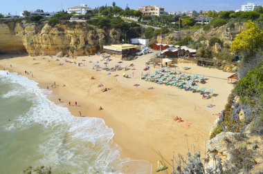 Senhora Da Rocha Beach Portekiz